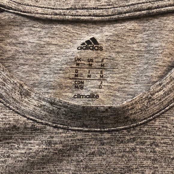 Set of 2 Adidas climalite shirts - Picture 2 of 4